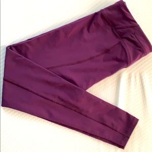 Lucy Purple Leggings Size Medium